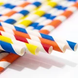 rainbow-colour-printed-paper-straws-zoom